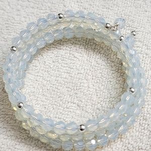 Brand new crystal beaded bracelet
